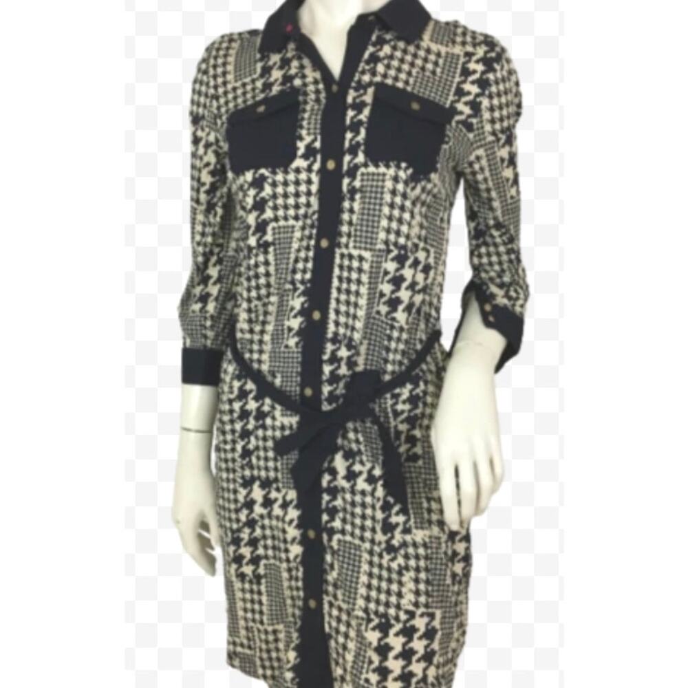 Tommy Hilfiger Houndstooth pattern shirt/Dress 3/4 sleeve size Lg missing Belt